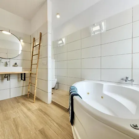 Casa Ana Attic Appartamento